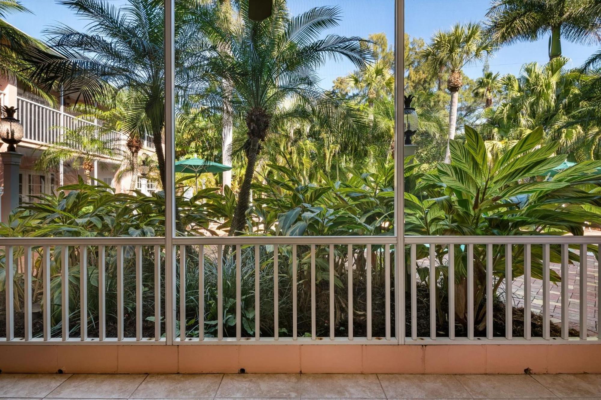Siesta Key Inn Экстерьер фото